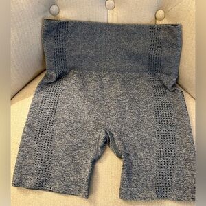 Women Biker shorts size small NWOT